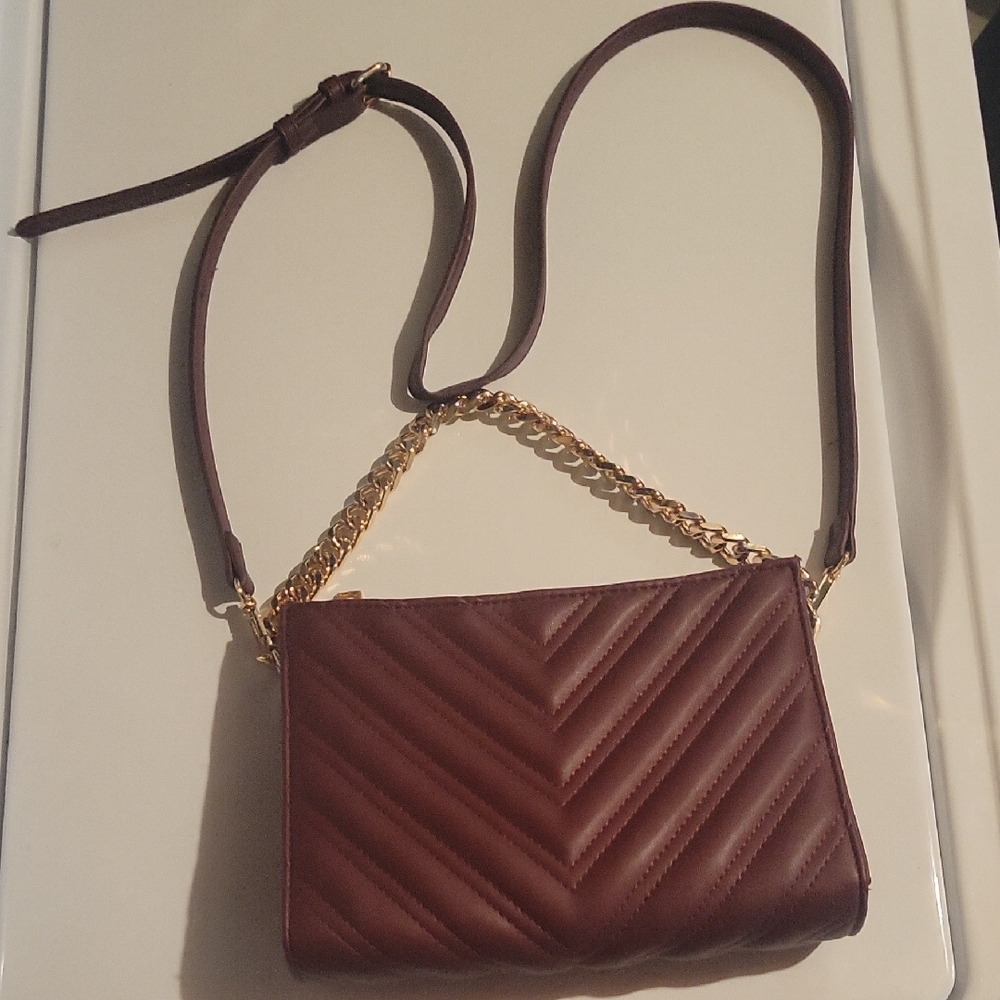 Elegant Brown Quilted Shoulder Bag (Purse)